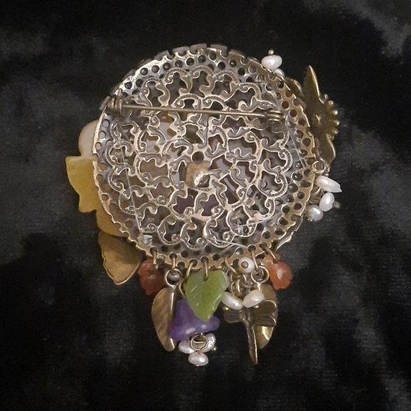 Vintage Stamp marked Laila Rowe brooch - Picture 8 of 9